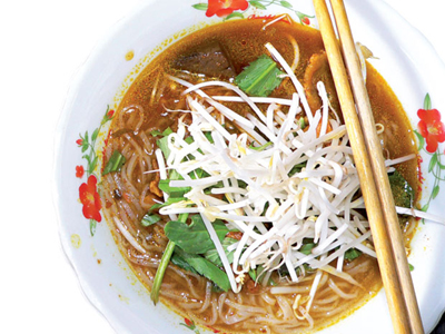 Hủ tíu càri