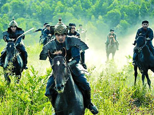 Khát vọng Thăng Long: Hay một nửa!
