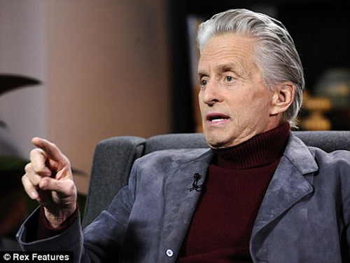 Michael Douglas đánh bại ung thư