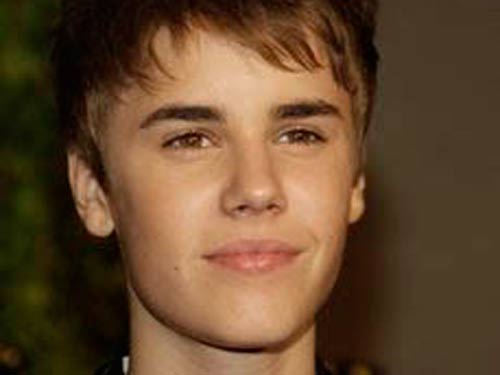 Đốn ngã' phái nữ nhờ các kiểu tóc của Justin Bieber, bạn đã thử chưa?