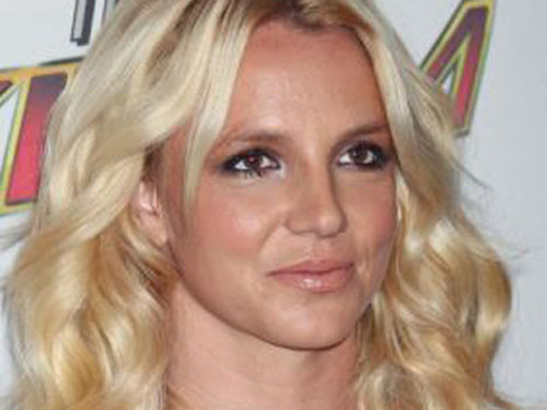 Britney Spears sống thật nhờ Madonna