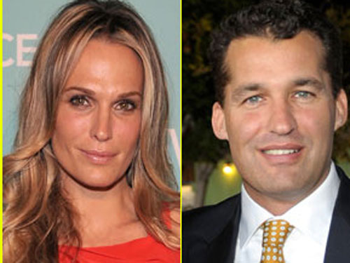 Người đẹp “không dao kéo” Molly Sims đính hôn