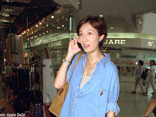 Con gái "ngoài luồng" của Thành Long không cần cha