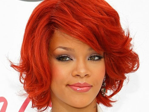 Rihanna tốn triệu USD cho tóc mỗi năm