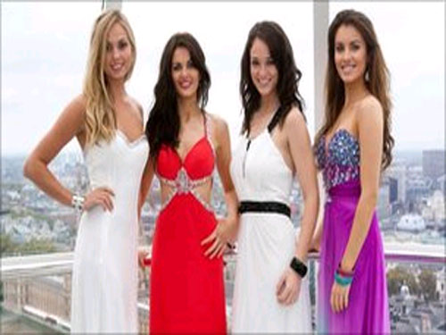 Miss World bị tố "kiếm tiền bằng thân xác phụ nữ"