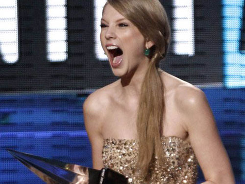 Taylor Swift lại chiến thắng