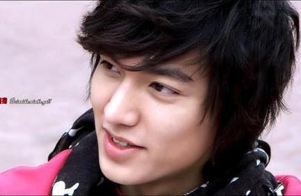 Khán giả lo mất bạc triệu vì "bể sô" Lee Min Ho