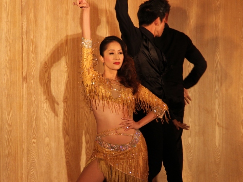 Khánh Thi, Lan Phương “nóng bỏng” trên sân khấu