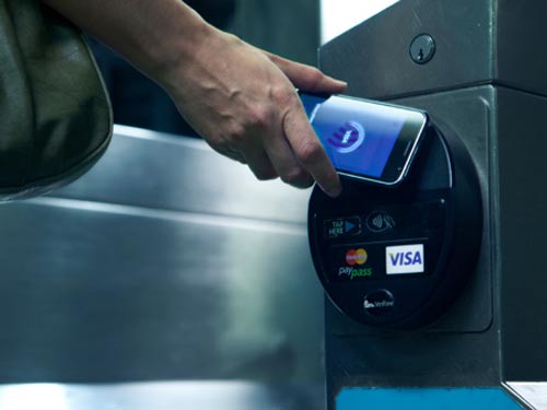 Visa ứng dụng NFC trong thanh toán di động