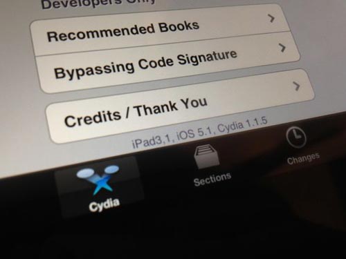 Ba cách 'jailbreak' iPad mới