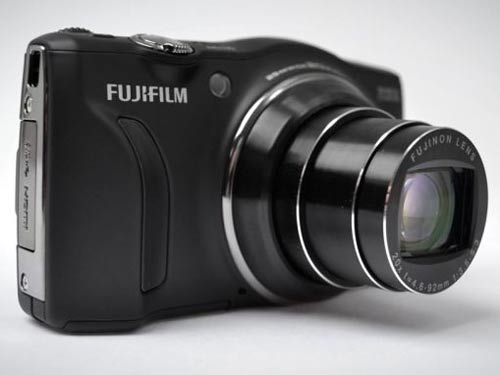 Fuji F770EXR dòng máy compact ấn tượng