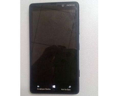 Xuất hiện thêm hình ảnh Lumia 825