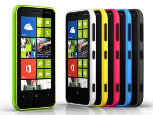 Nokia Lumia 620 chạy WP8 giá 249 USD