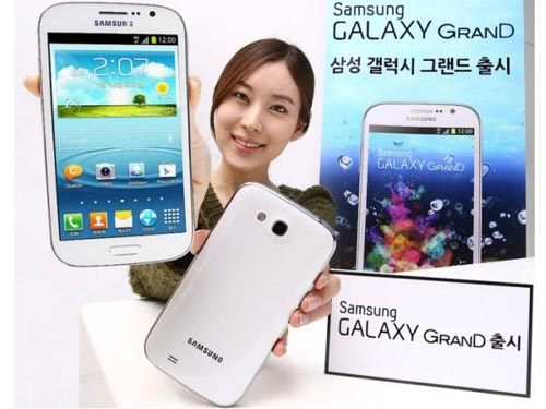 Galaxy Grand chíp 4 nhân, giá 6,84 triệu đồng