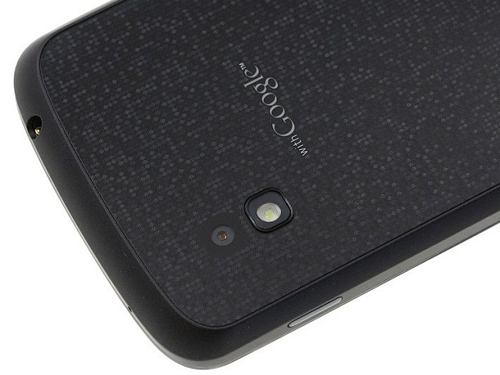 Xuất hiện Nexus 5 và Nexus 7.7 đầu tiên