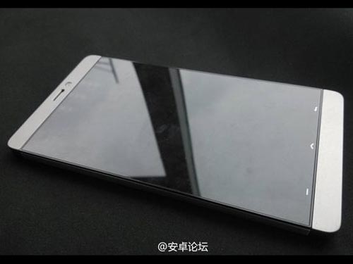 Xiaomi Mi-3 có chíp Snapdragon 800, pin 3.000 mAh