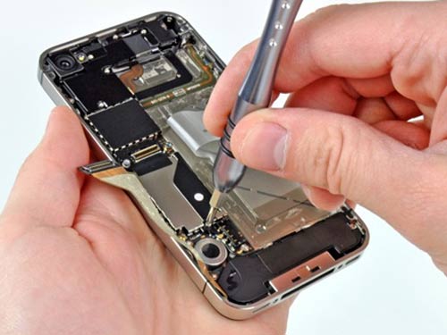 Apple bị lừa đổi mới linh kiện iPhone tại Trung Quốc