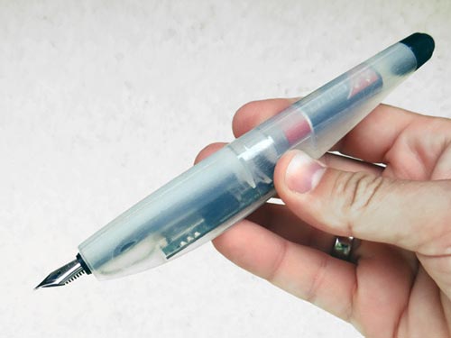 Bút có khả năng phát hiện lỗi chính tả