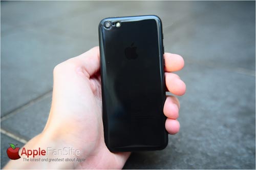 Hình ảnh rõ nét đầu tiên của chiếc iPhone giá rẻ