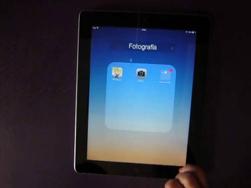 Đặt thư mục vào trong một thư mục trên iOS 7