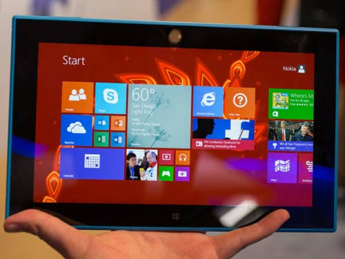 Qualcomm: Surface 2 không thể so sánh Lumia 2520