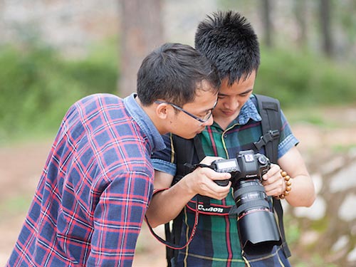 DSLR không còn là thú chơi xa xỉ