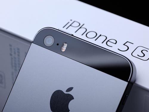 iPhone 5S, iPhone 5C giảm giá sốc