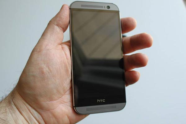 HTC One 2 bất ngờ lộ diện