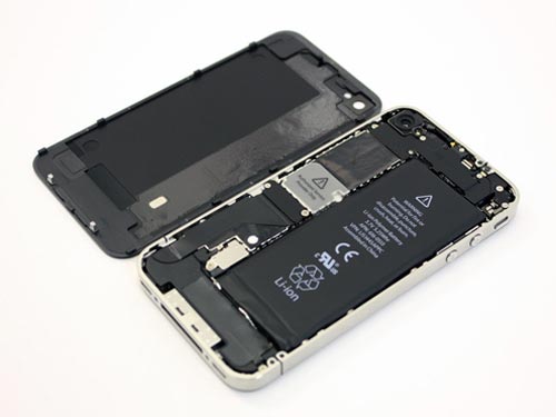 Pin iPhone 6 sẽ do robot đảm nhiệm