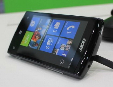 Smartphone Windows Phone 7 đầu tiên của Acer