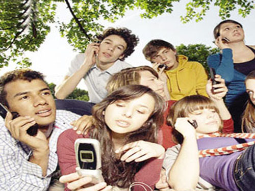 Teen hoảng hồn vì bị “khiêu dâm” qua di động