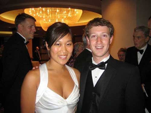 Ông chủ facebook và câu chuyện tình Harvard