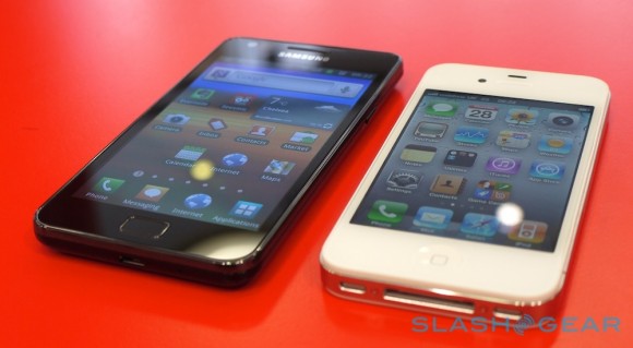 Samsung doạ cấm bán iPhone 5 tại Hàn Quốc