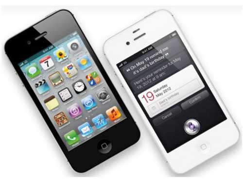 Đặt iPhone 4S lên bàn cân