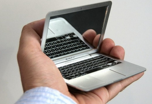 "Macbook Air” siêu nhỏ cho mùa Giáng sinh