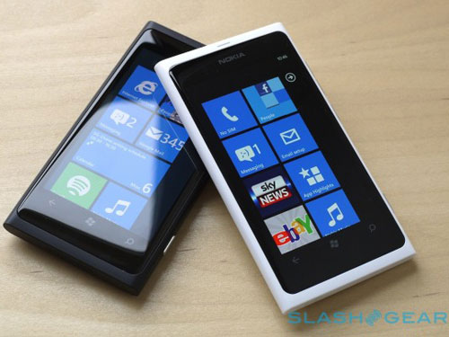 Nokia vượt HTC về doanh số Windows Phone