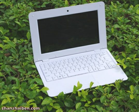 Netbook 10 inch chạy Android 4.0 giá chưa đến 2 triệu