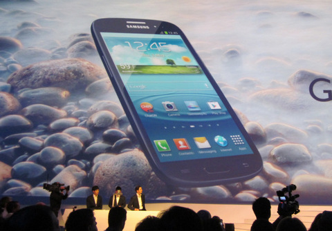 Samsung Galaxy S III: Thỏa mãn hay Thất vọng?