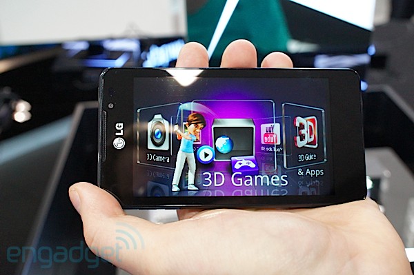 LG Optimus 3D Max ra mắt tại châu Âu