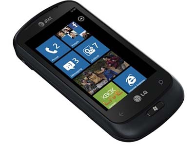 Di động LG Quantum chạy WP7