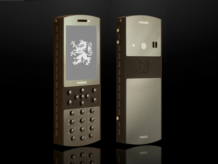 Máy bay tàng hình Mobiado Classic 712 Stealth