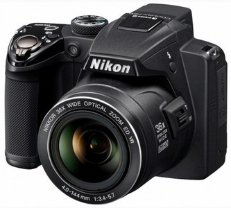 Nikon P500 - máy ảnh zoom quang "khủng"