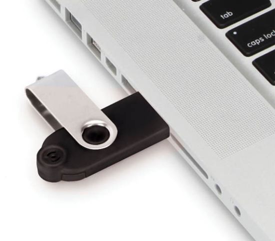 USB được bảo mật bằng giọng nói