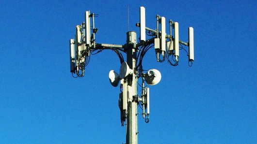 Dùng thêm băng tần 900 MHz tăng chất lượng sóng 3G