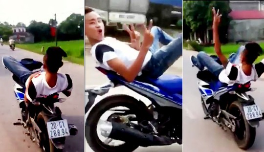 Dương Hồng Phong lái xe bằng chân trên đường quốc lộ bị phạt 9 triệu đồng - Ảnh cắt từ clip