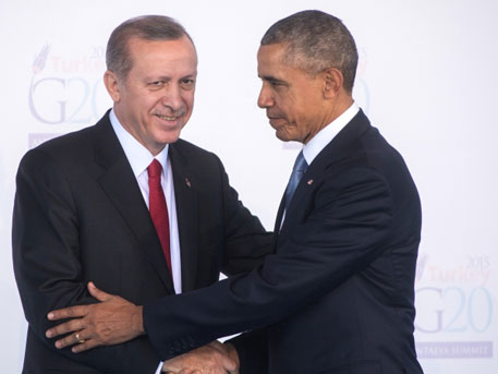 biết Tổng thống Mỹ Barack Obama (phải) và Tổng thống Thổ Nhĩ Kỳ Recep Tayyip Erdogan (trái). Ảnh: RIA