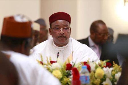 Tổng thống Niger Mahamadou Issoufou. Ảnh: Reuters