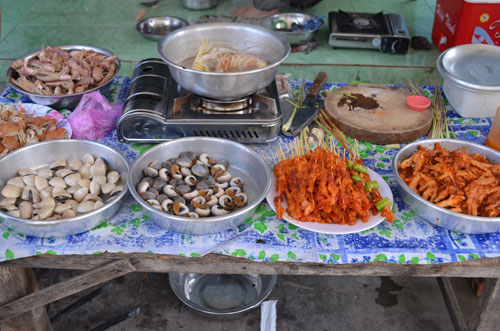 Món ngon bổ rẻ ở đảo ngoại ô Sài Gòn