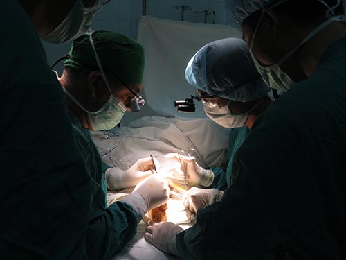 Phẫu thuật điều trị di chứng bỏng bàn tay tại Bệnh viện Chỉnh hình và Phục hồi chức năng TP HCM