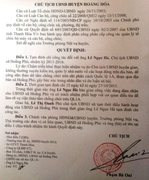
Quyết định tạm đình chỉ công tác 15 ngày đối với Chủ tịch UBND xã Hoằng Phú vì không hoàn thành nhiệm vụ
